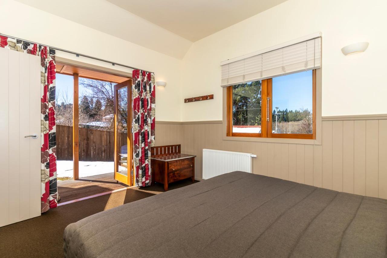 Naseby Lodge